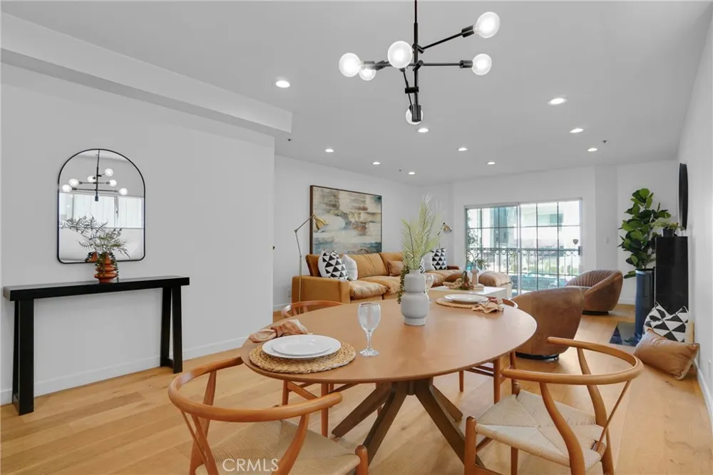 1871 Greenfield Avenue #102 Los Angeles, CA 90025