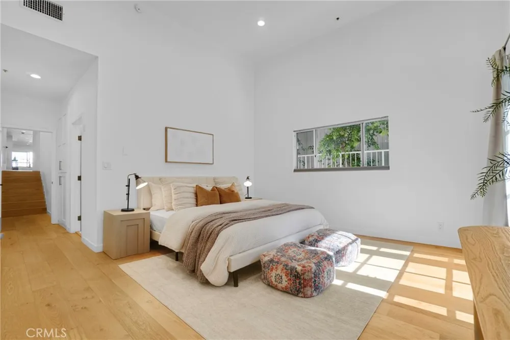1871 Greenfield Avenue #102 Los Angeles, CA 90025