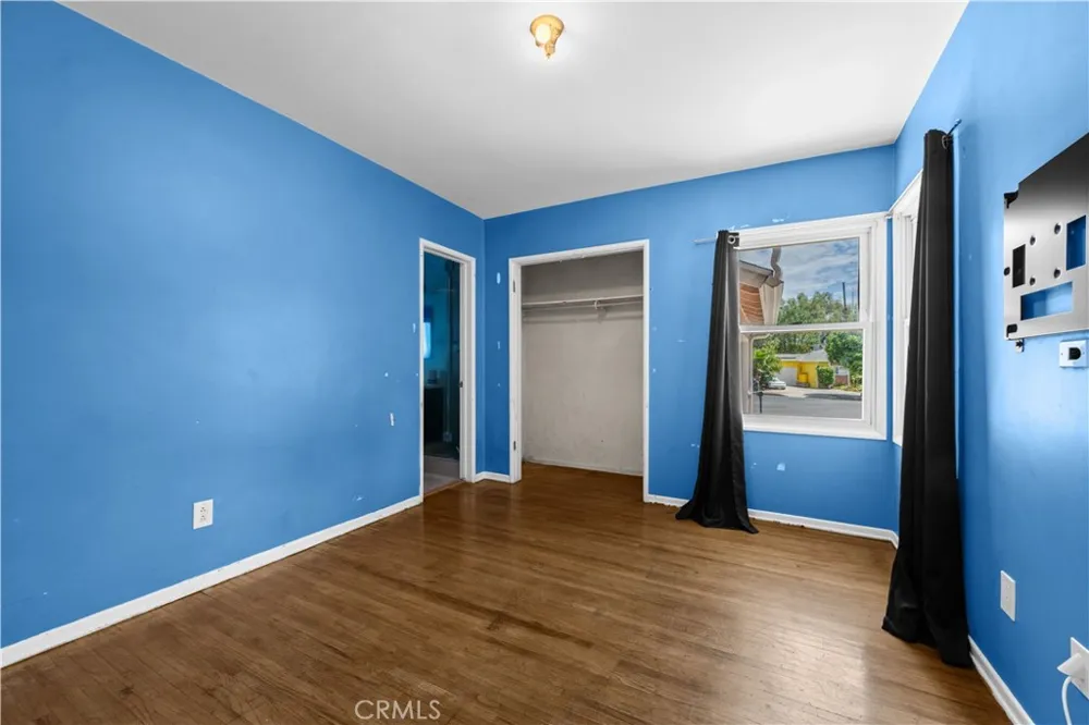 14515 Daubert San Fernando, CA 91345
