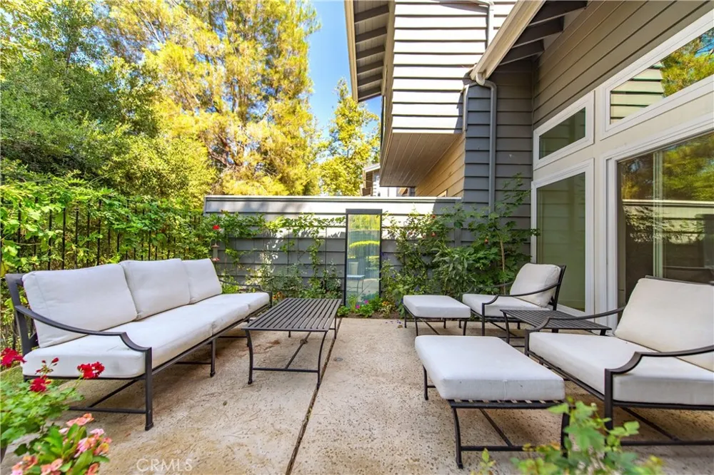 4742 Club View Westlake Village, CA 91362