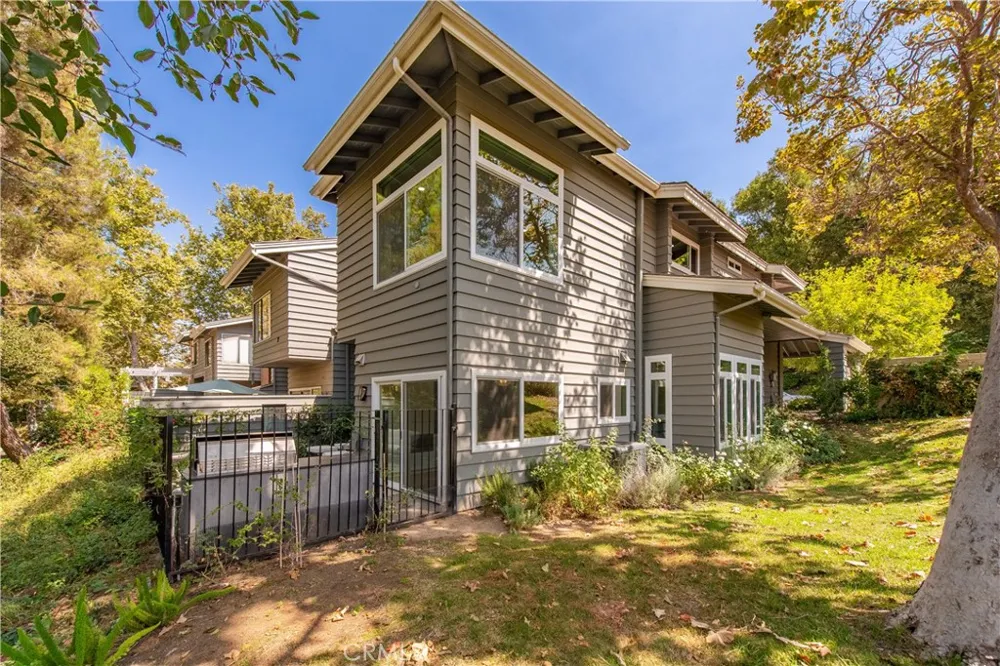 4742 Club View Westlake Village, CA 91362