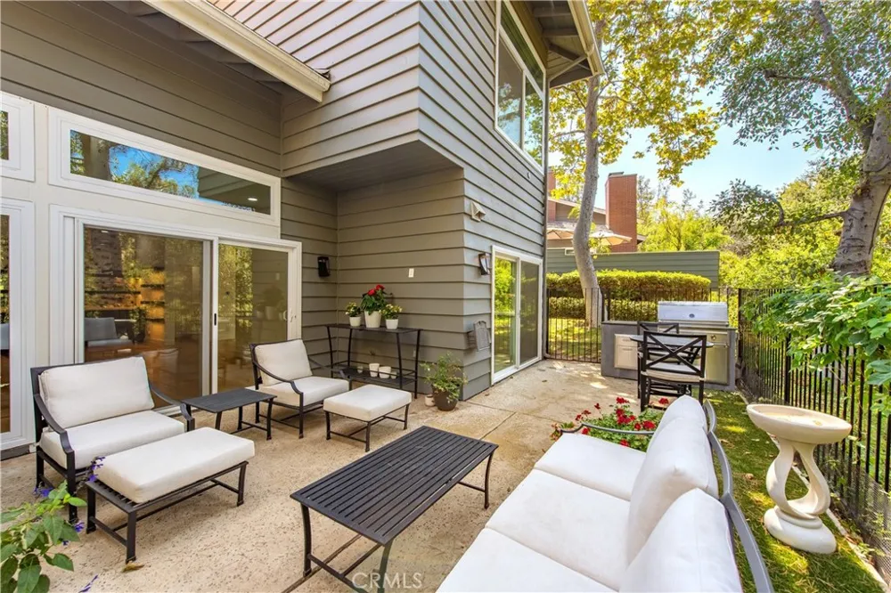 4742 Club View Westlake Village, CA 91362