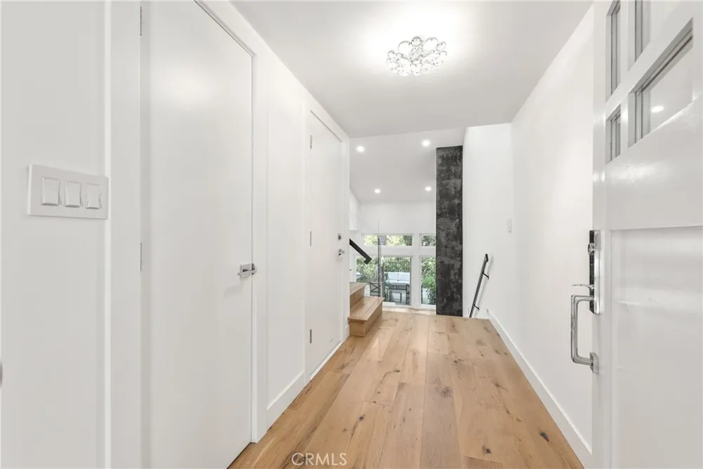 4742 Club View Westlake Village, CA 91362