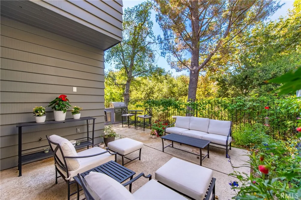 4742 Club View Westlake Village, CA 91362