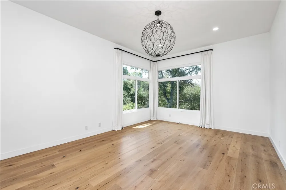 4742 Club View Westlake Village, CA 91362