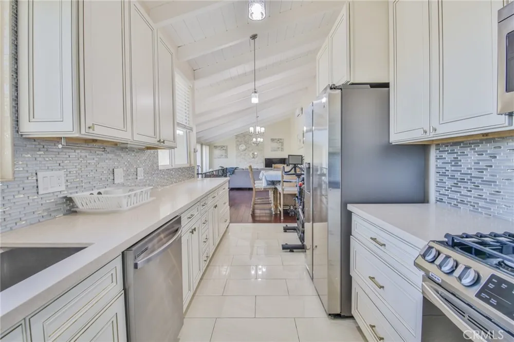 3514 Pansy Calabasas, CA 91302