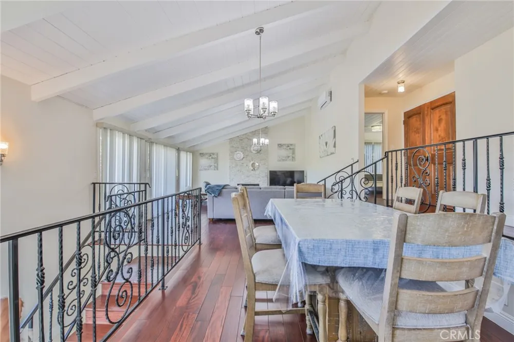 3514 Pansy Calabasas, CA 91302