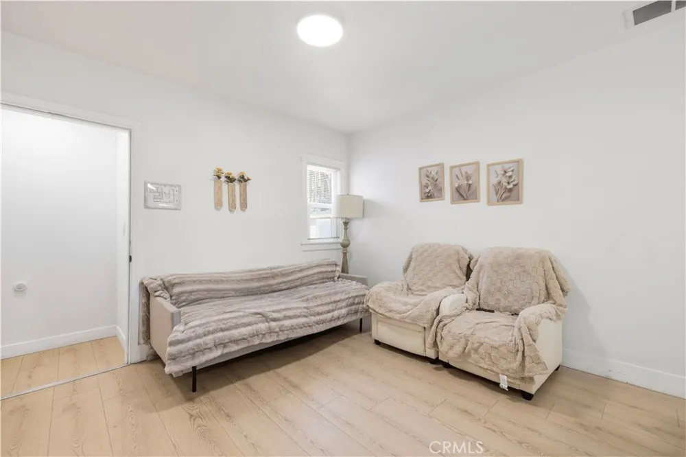 10353 Rincon Avenue Pacoima, CA 91331
