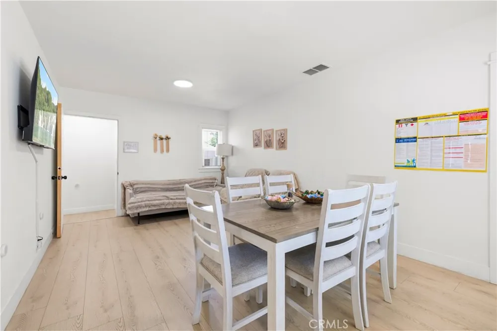 10353 Rincon Avenue Pacoima, CA 91331