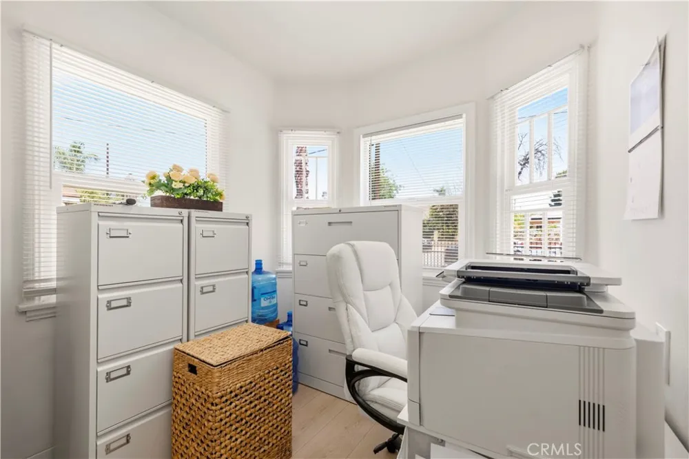 10353 Rincon Avenue Pacoima, CA 91331