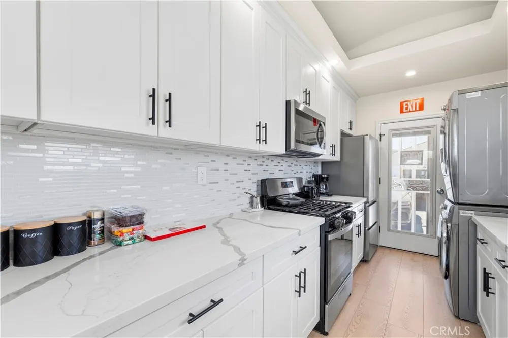 10353 Rincon Avenue Pacoima, CA 91331