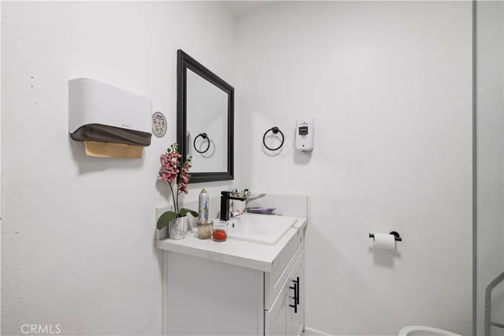 10353 Rincon Avenue Pacoima, CA 91331