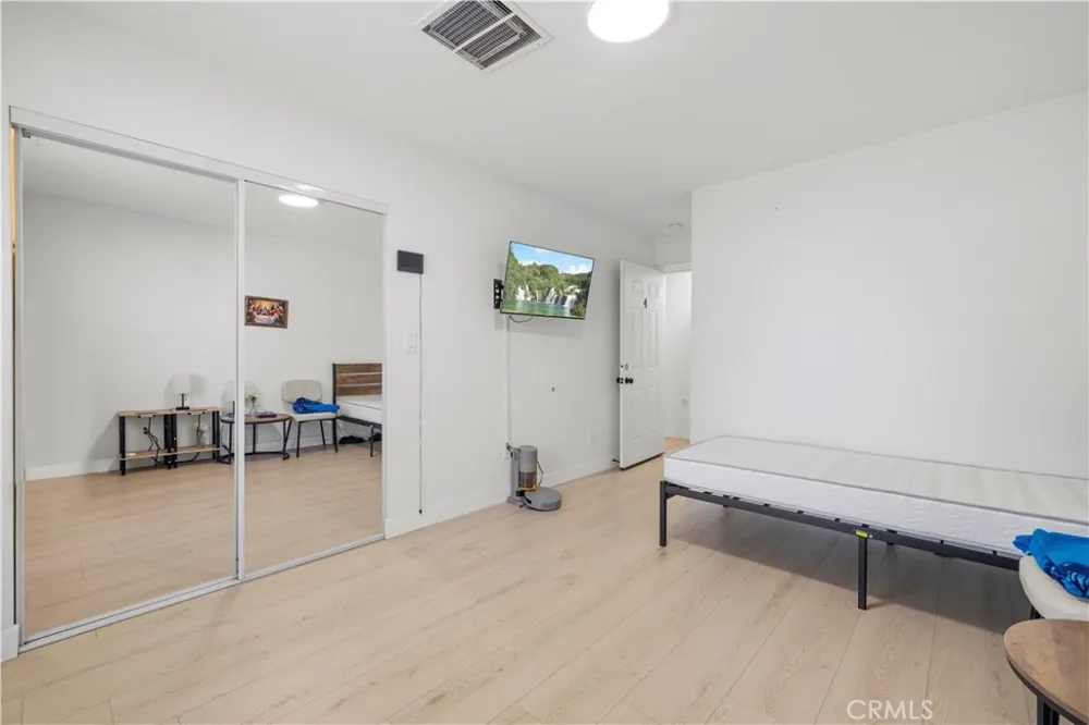 10353 Rincon Avenue Pacoima, CA 91331