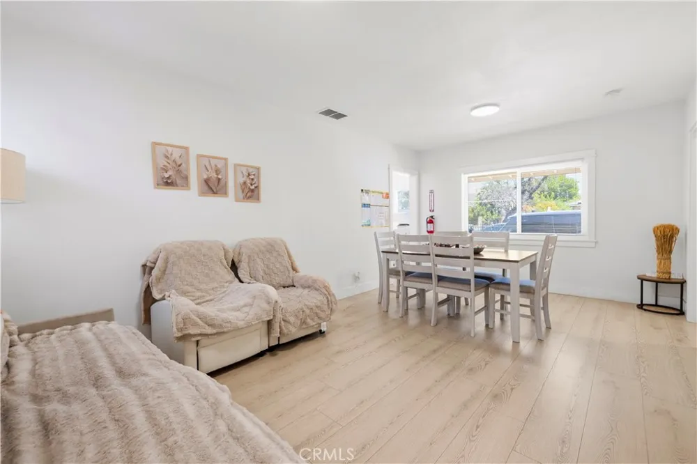 10353 Rincon Avenue Pacoima, CA 91331