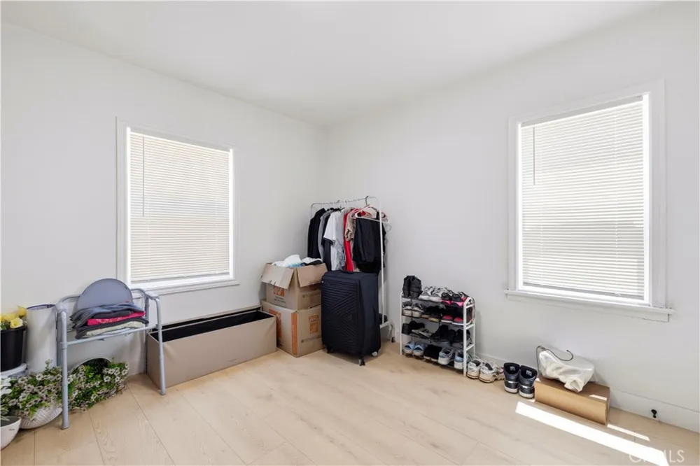 10353 Rincon Avenue Pacoima, CA 91331