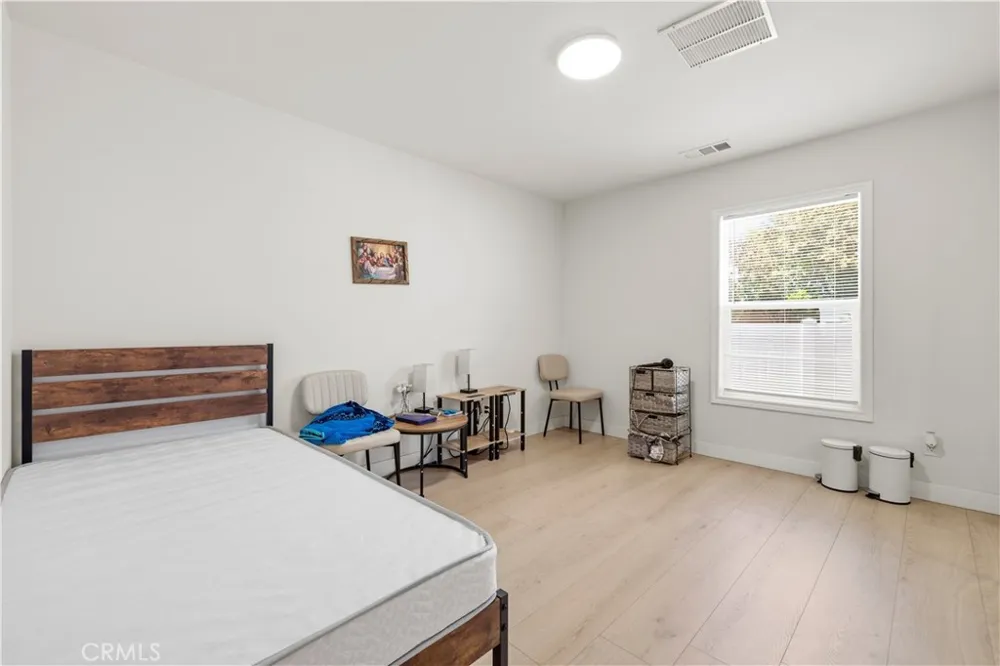10353 Rincon Avenue Pacoima, CA 91331