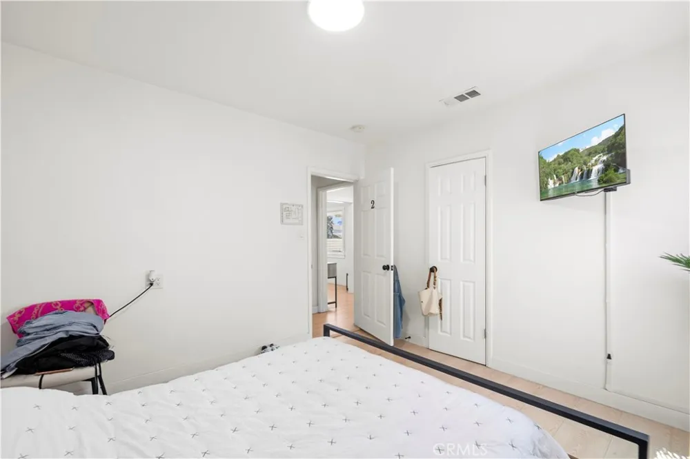 10353 Rincon Avenue Pacoima, CA 91331