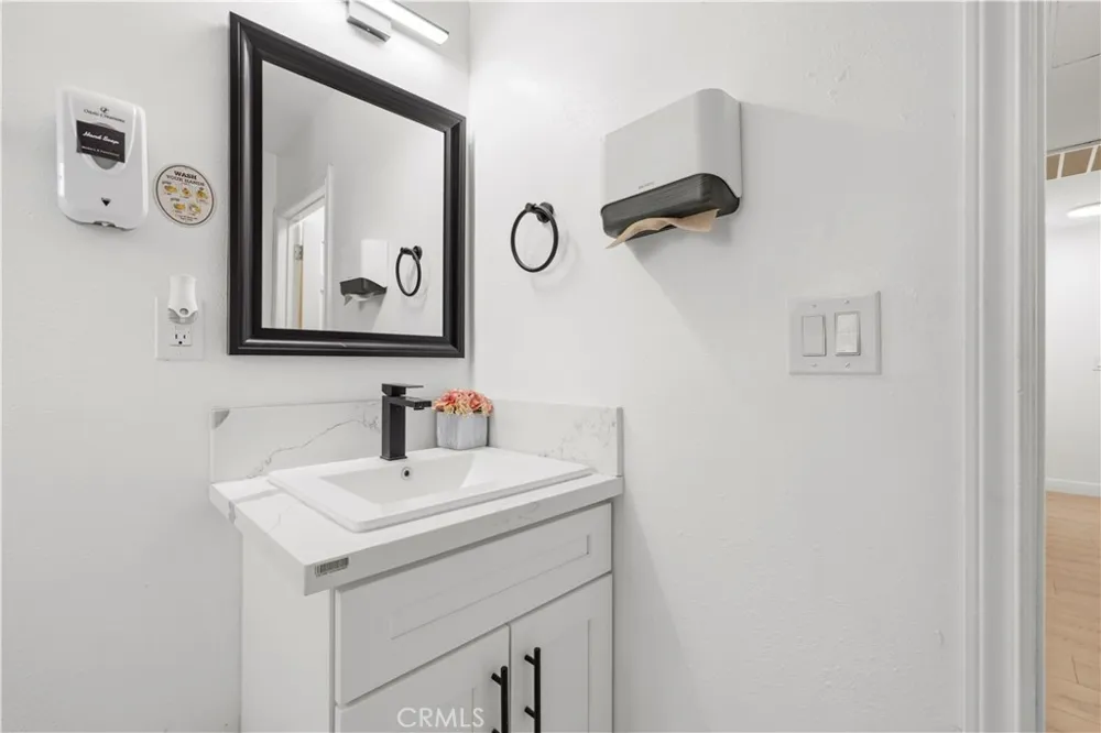 10353 Rincon Avenue Pacoima, CA 91331