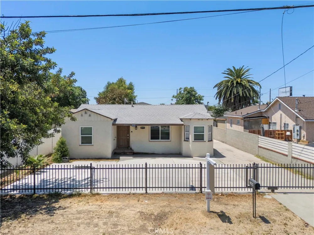 10353 Rincon Avenue Pacoima, CA 91331