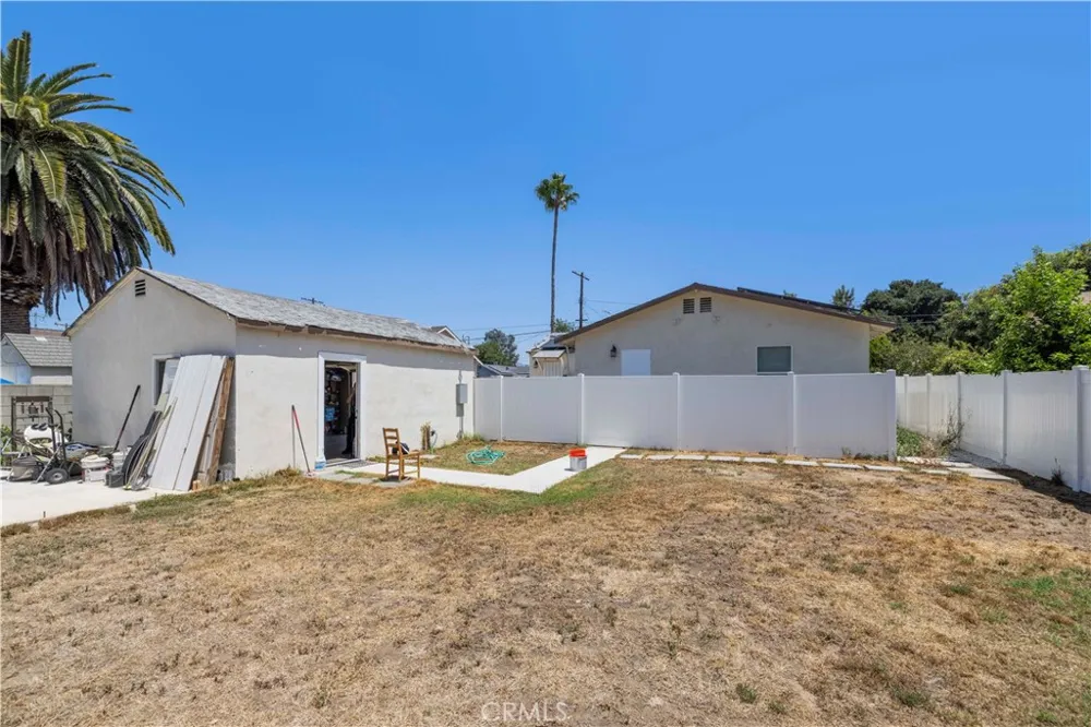10353 Rincon Avenue Pacoima, CA 91331