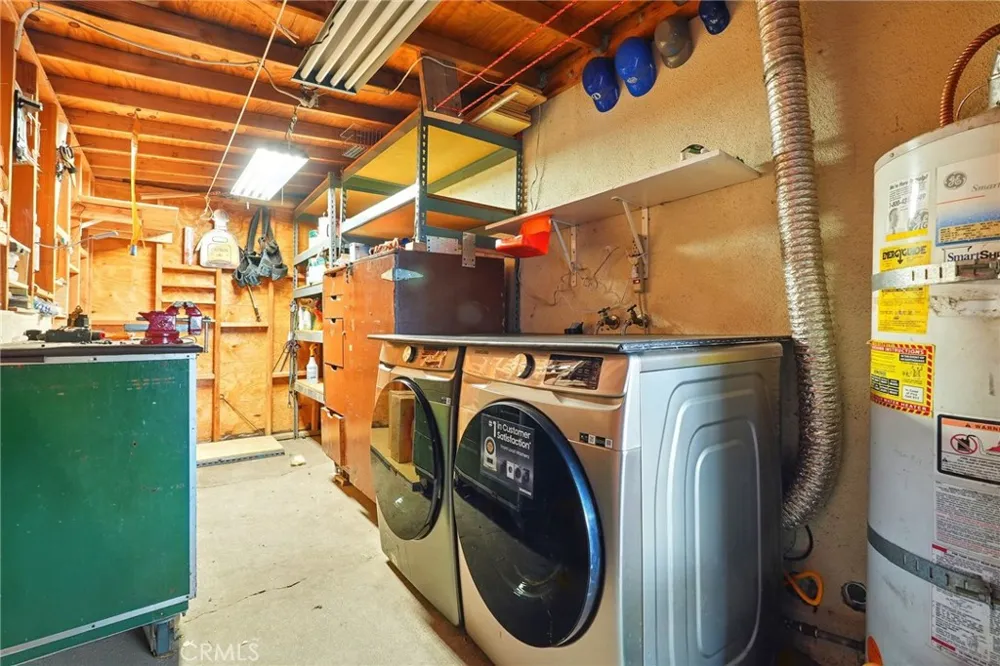16514 Index Granada Hills, CA 91344