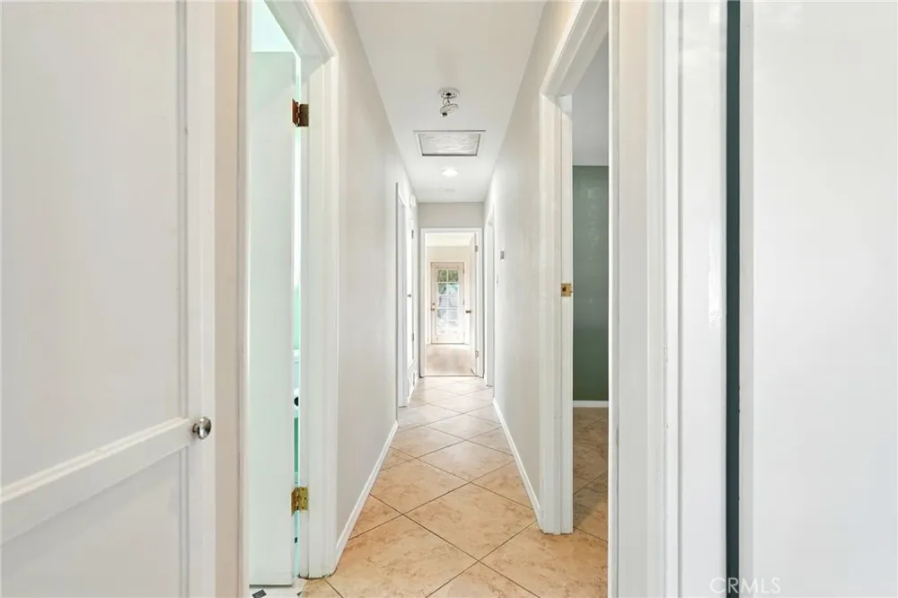16514 Index Granada Hills, CA 91344