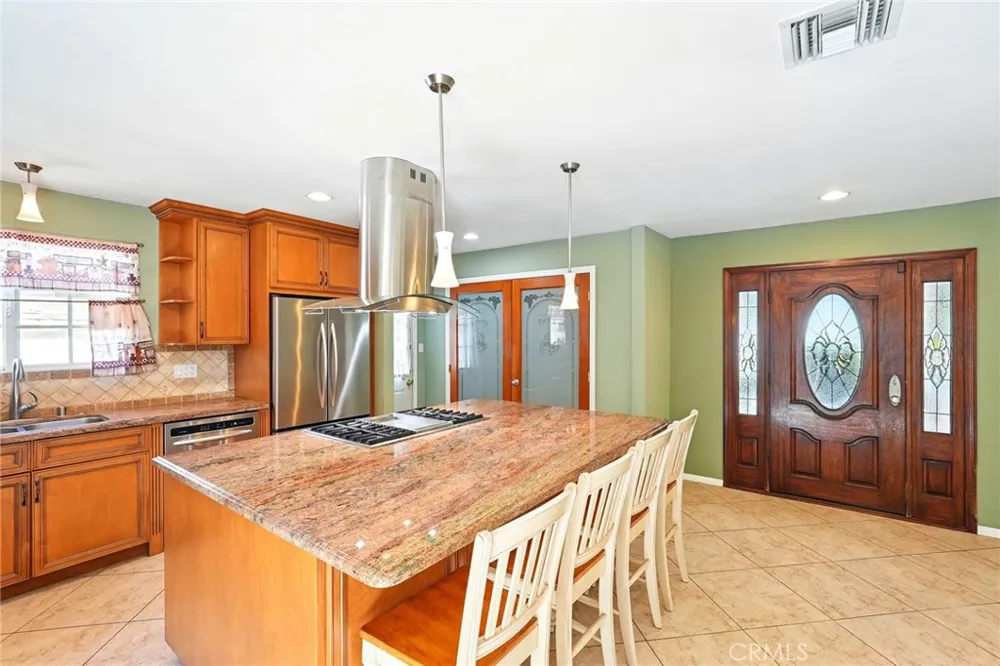 16514 Index Granada Hills, CA 91344