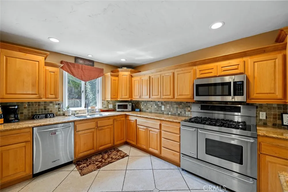 20906 Susan Carole Drive Saugus, CA 91350