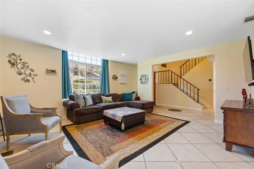 20906 Susan Carole Drive Saugus, CA 91350