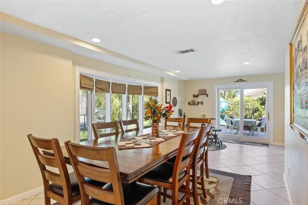 20906 Susan Carole Drive Saugus, CA 91350