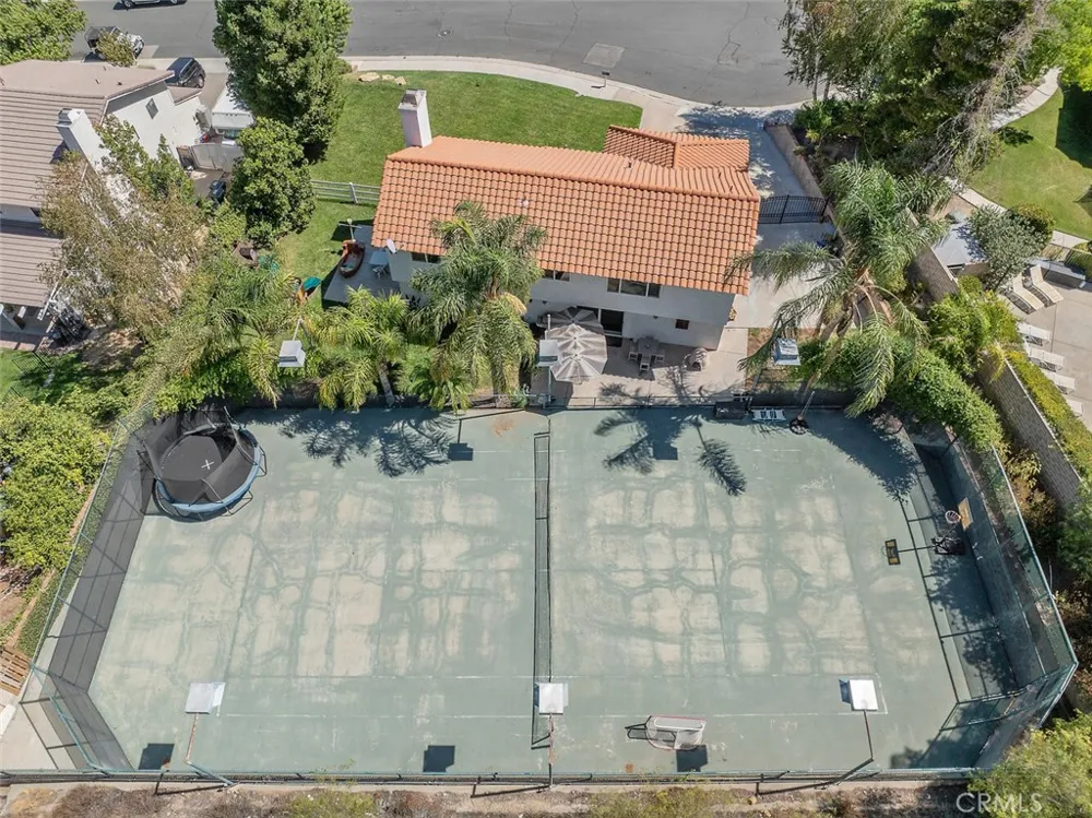 20906 Susan Carole Drive Saugus, CA 91350