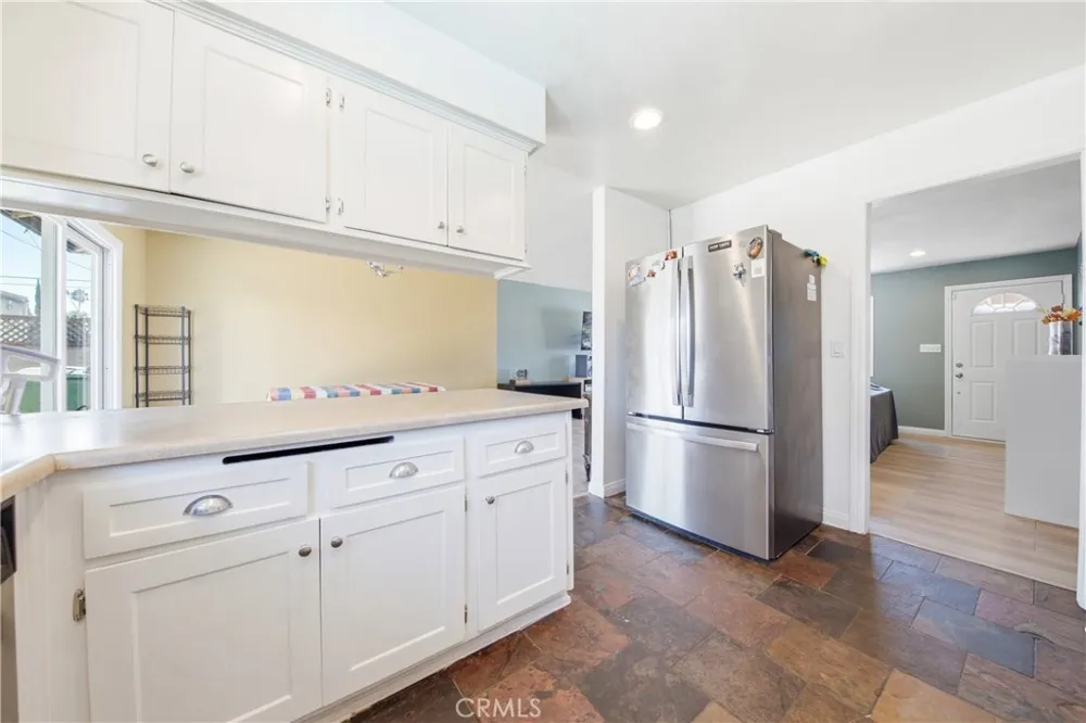 16201 Napa North Hills, CA 91343