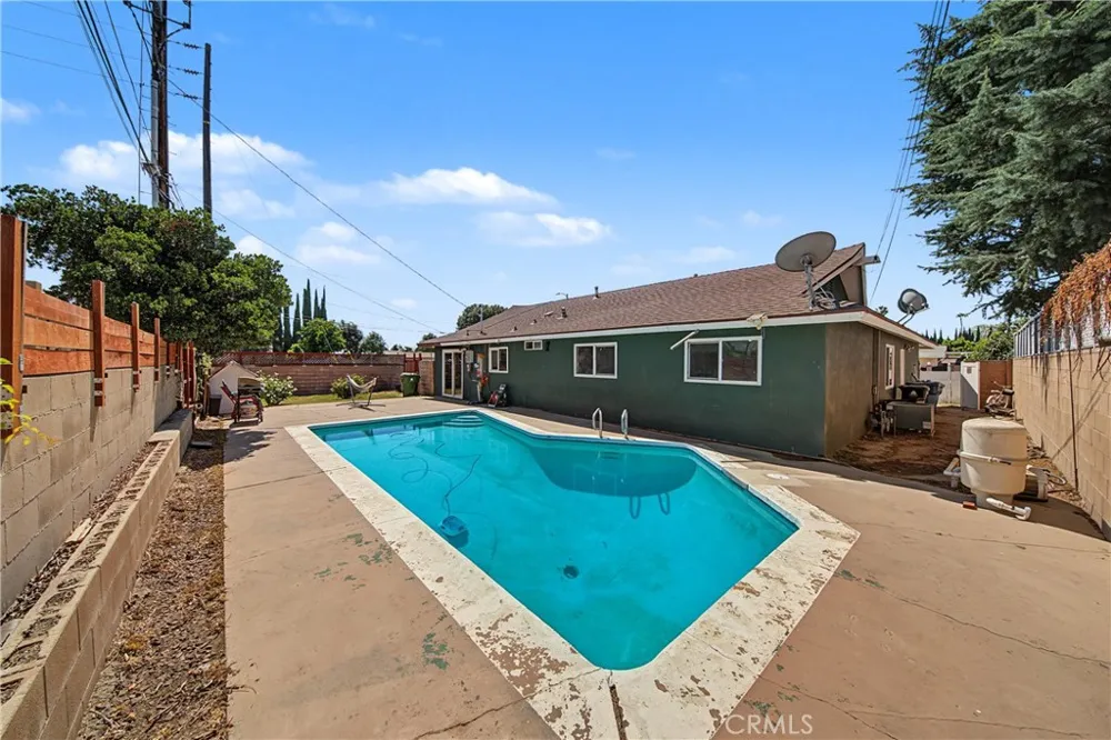 16201 Napa North Hills, CA 91343