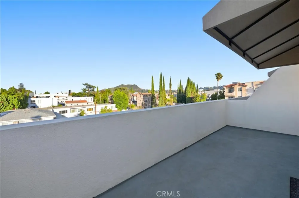10833 Kling Street #4 North Hollywood, CA 91602