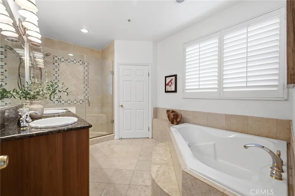 10833 Kling Street #4 North Hollywood, CA 91602