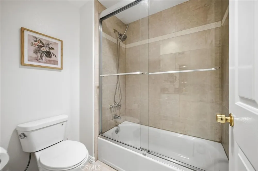10833 Kling Street #4 North Hollywood, CA 91602