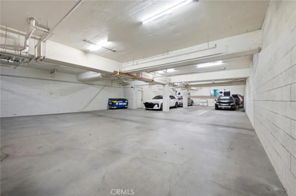 10833 Kling Street #4 North Hollywood, CA 91602