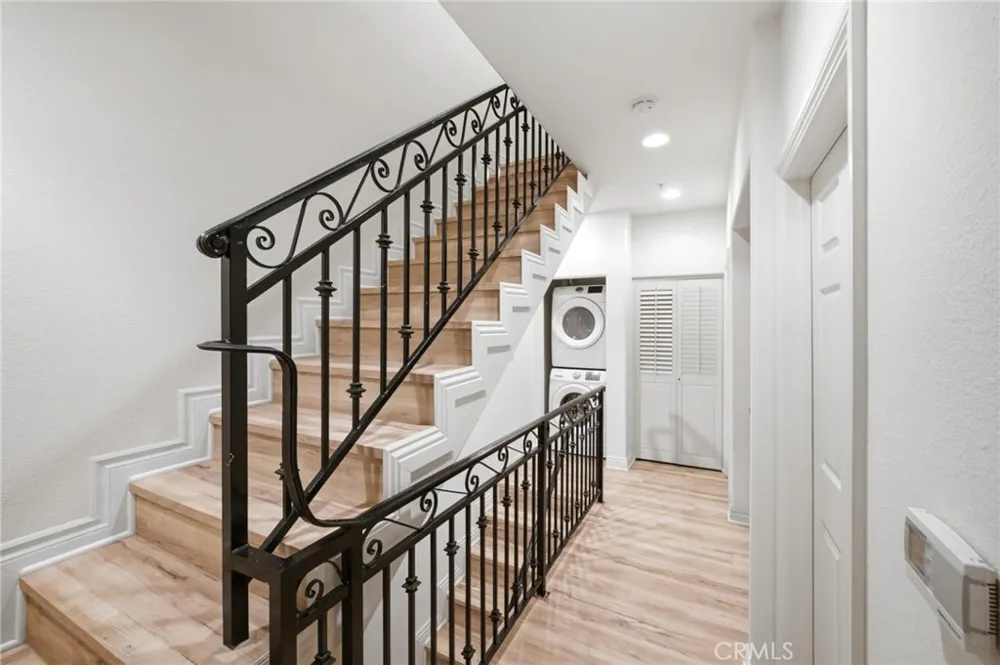 10833 Kling Street #4 North Hollywood, CA 91602