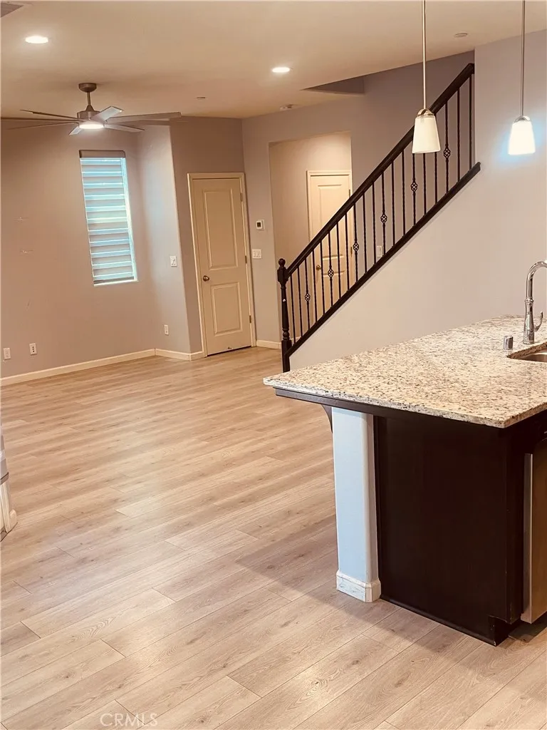 6251 E Overlook Fresno, CA 93727