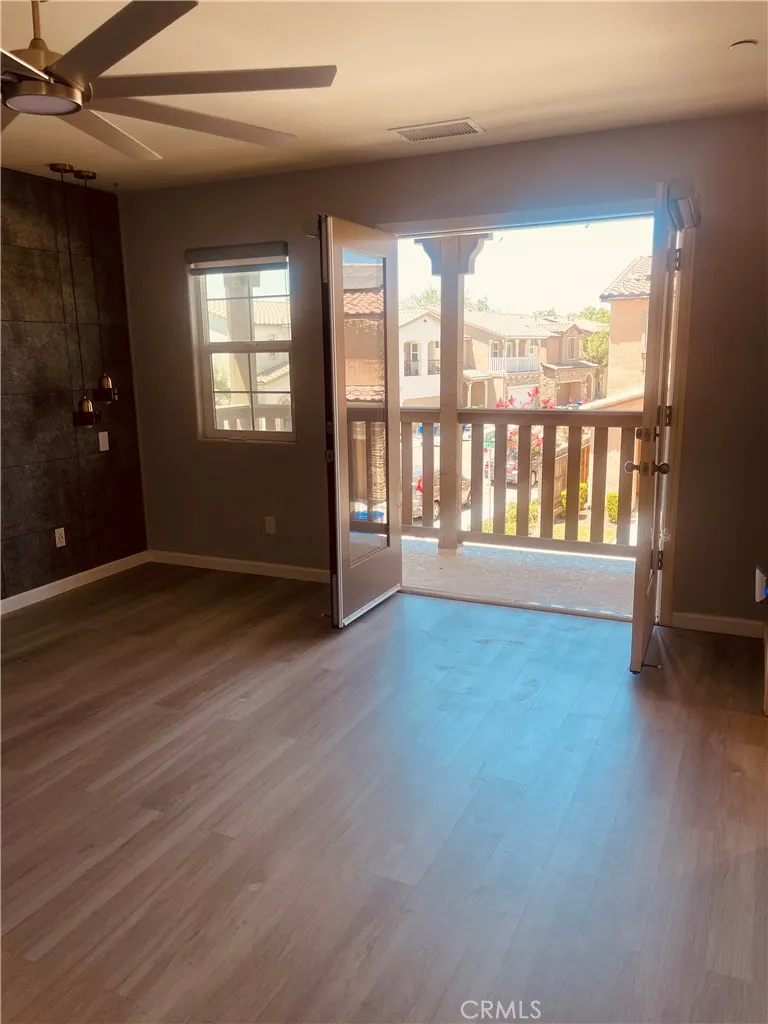 6251 E Overlook Fresno, CA 93727