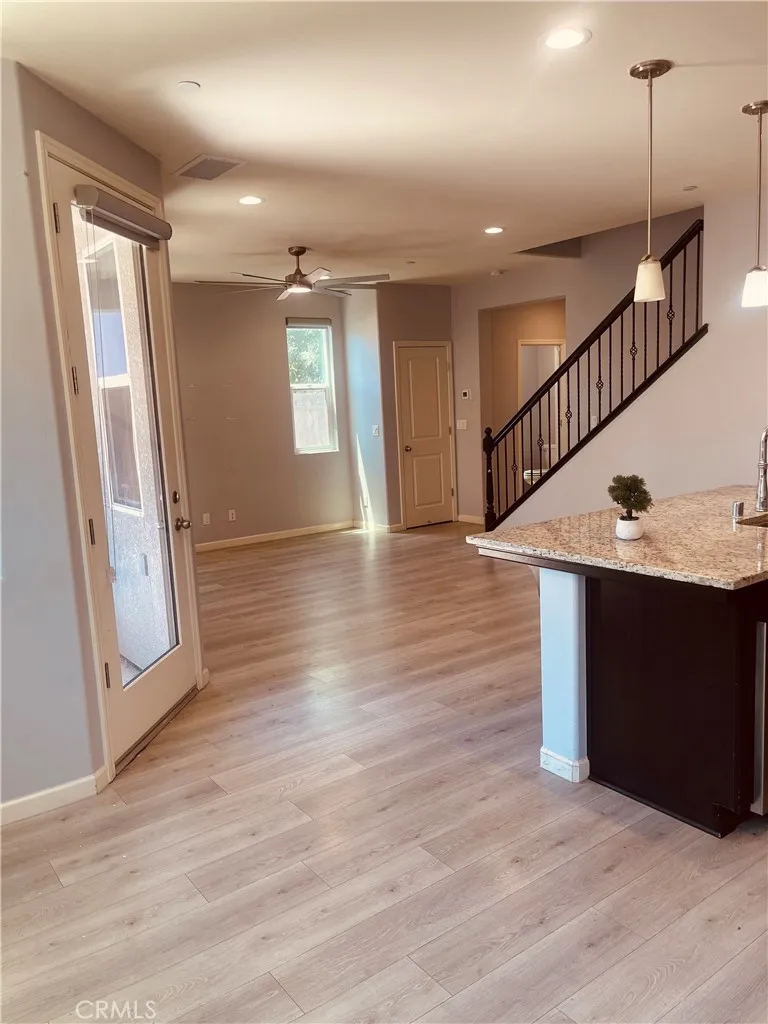 6251 E Overlook Fresno, CA 93727