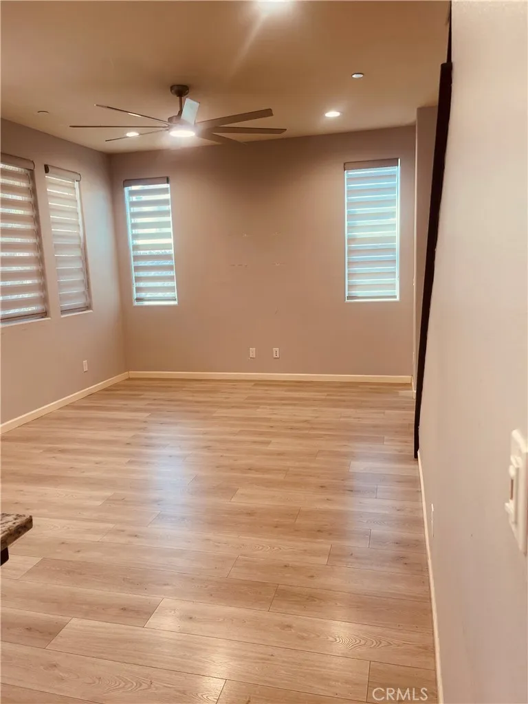 6251 E Overlook Fresno, CA 93727