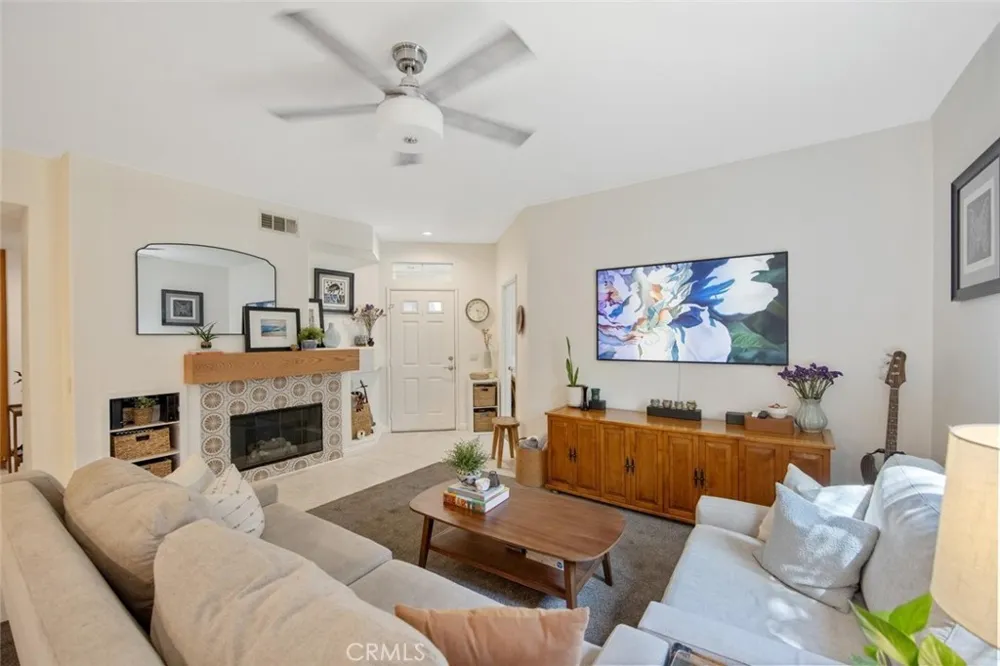 17957 Lost Canyon Road #41 Canyon Country, CA 91387