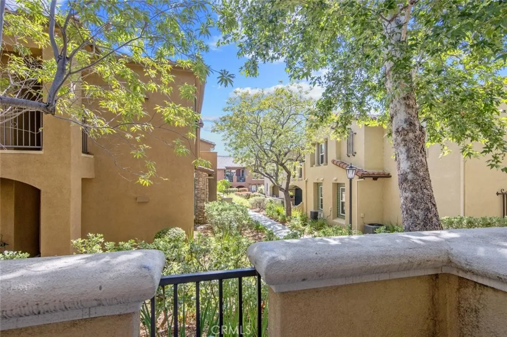 17957 Lost Canyon Road #41 Canyon Country, CA 91387