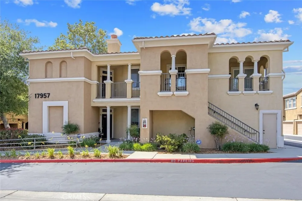 17957 Lost Canyon Road #41 Canyon Country, CA 91387