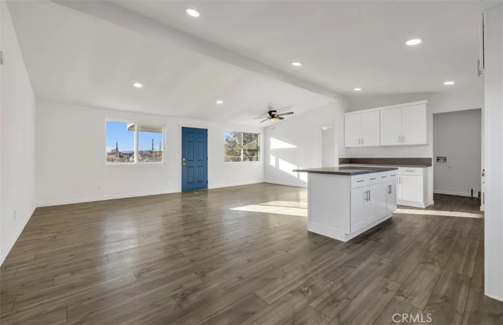 2869 B STREET Rosamond, CA 93560
