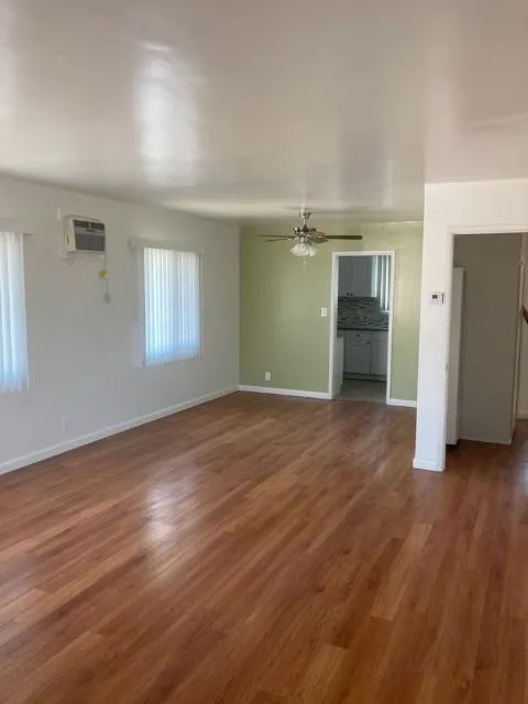 2140 Lincoln Street Burbank, CA 91504