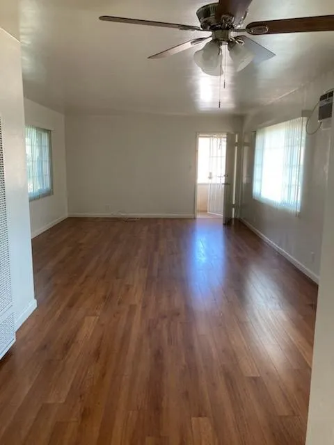 2140 Lincoln Street Burbank, CA 91504