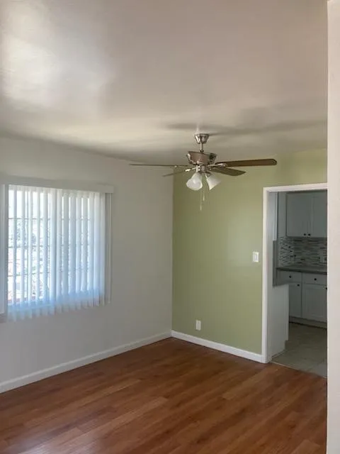 2140 Lincoln Street Burbank, CA 91504