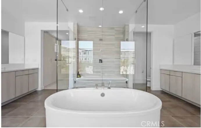 11926 Churchill Way Porter Ranch, CA 91326